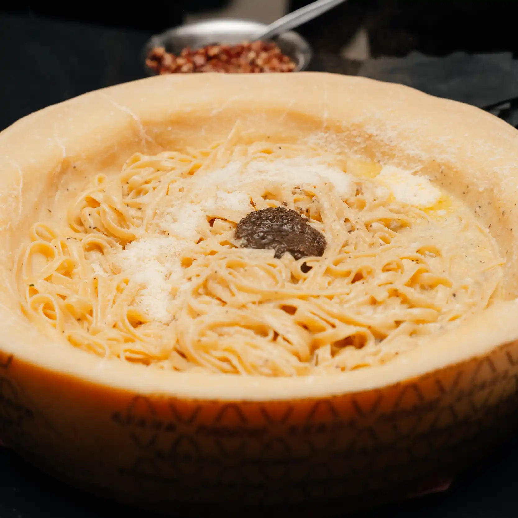 cheesy pasta with truffle